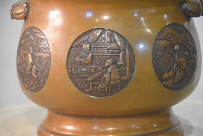 Japanese Bronze Hibachi Urn Width:280mm - Image 4