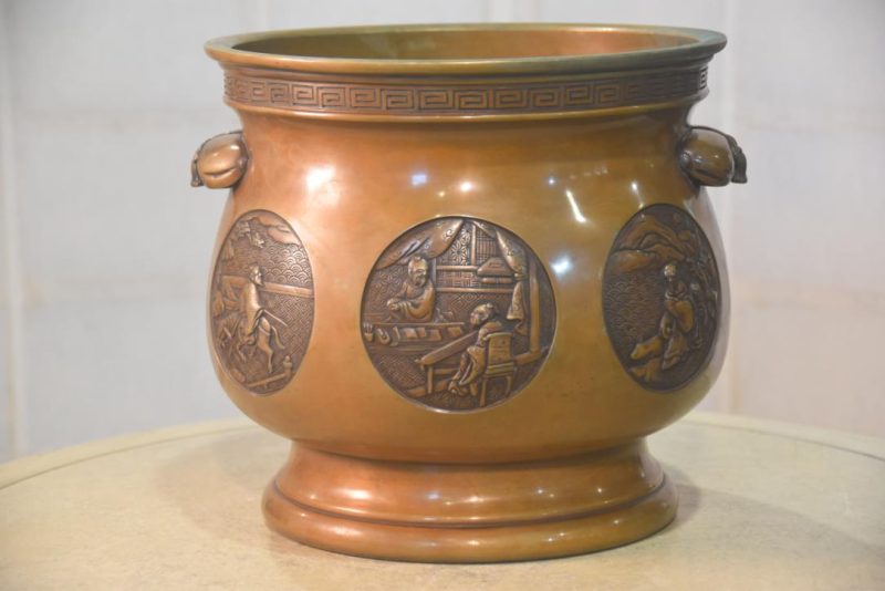Japanese Bronze Hibachi Urn Width:280mm