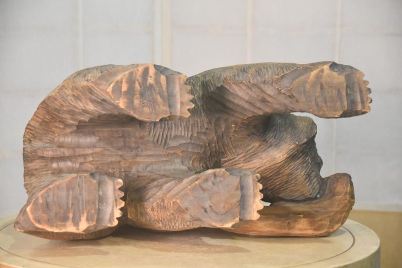 Carved Wooden Hokkaido Bear Width:500mm - Image 3