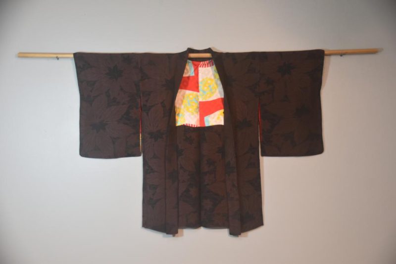Metallic Thread with Red Japanese Vintage Silk Haori Jacket - Image 3