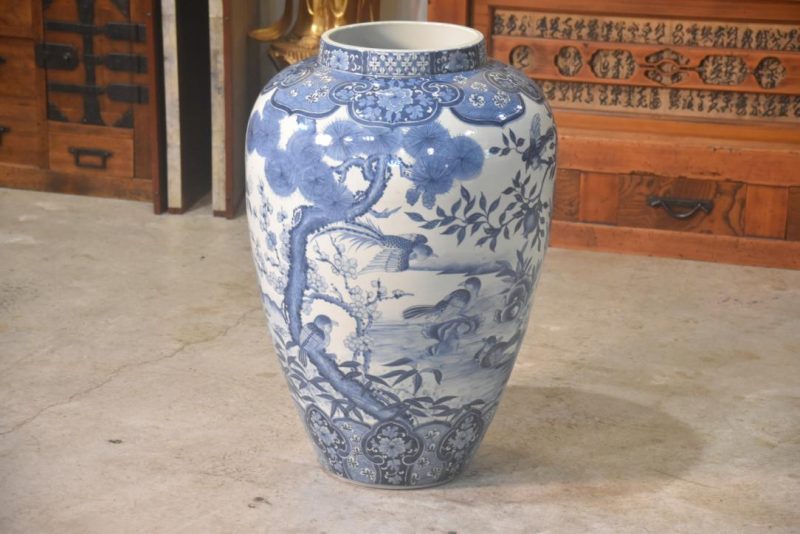 Large Imari Urn Height:710mm