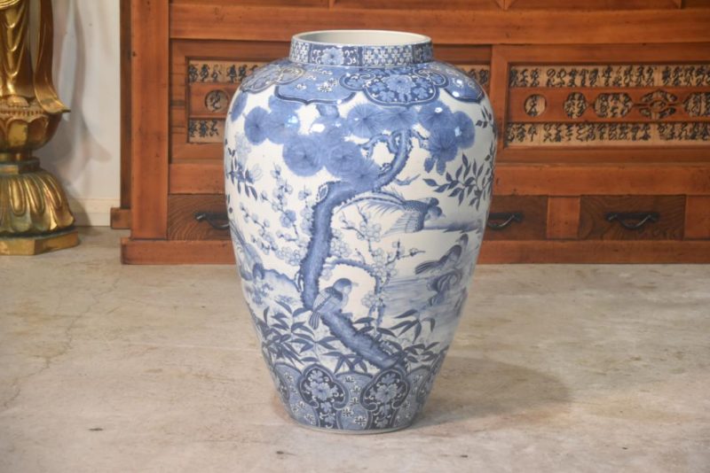Large Imari Urn Height:710mm - Image 8