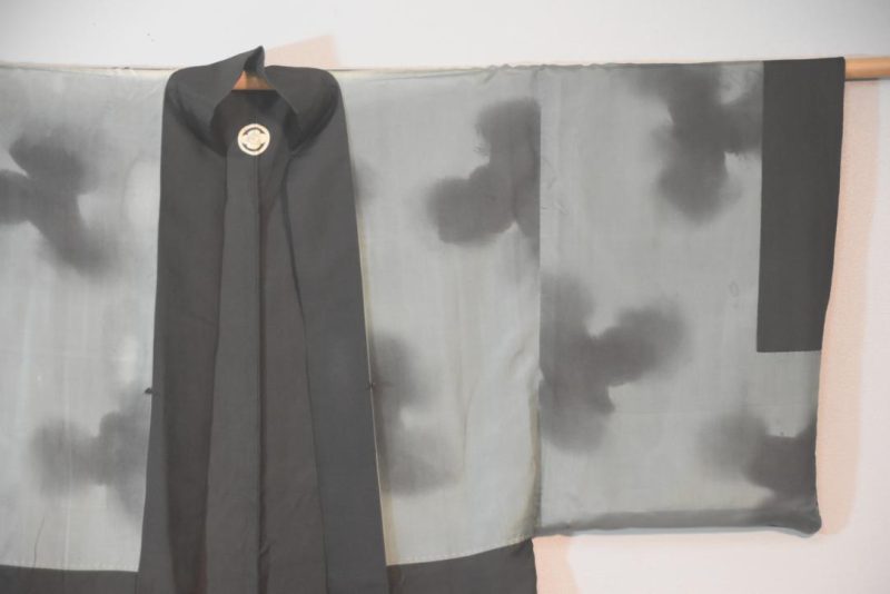 Mountain Walk Vintage Japanese Silk Mans Haori - Image 9