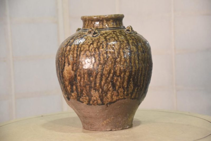 Shigaraki Wood Fired Tsubo Vase Width:230mm