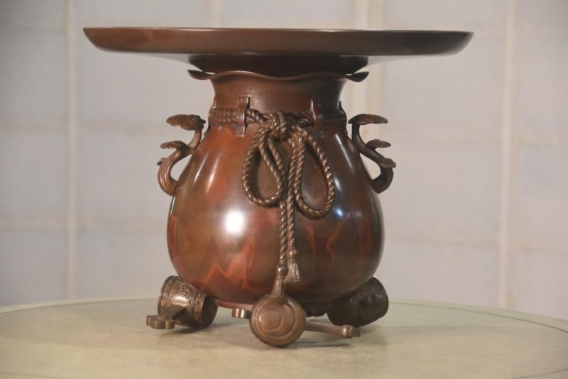 Murashido Bronze Usubata Ikenobu Vase Width:315mm - Image 8