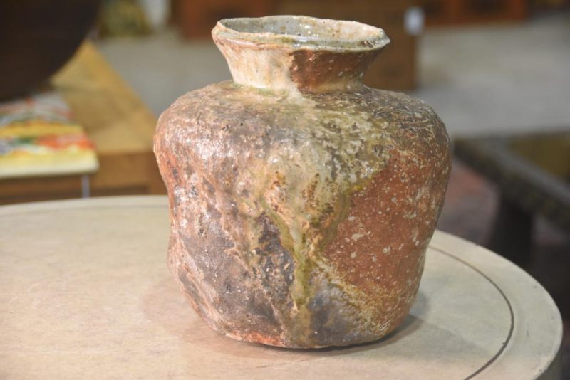 Shigaraki Wood Fired Tsubo Vase Height:220mm