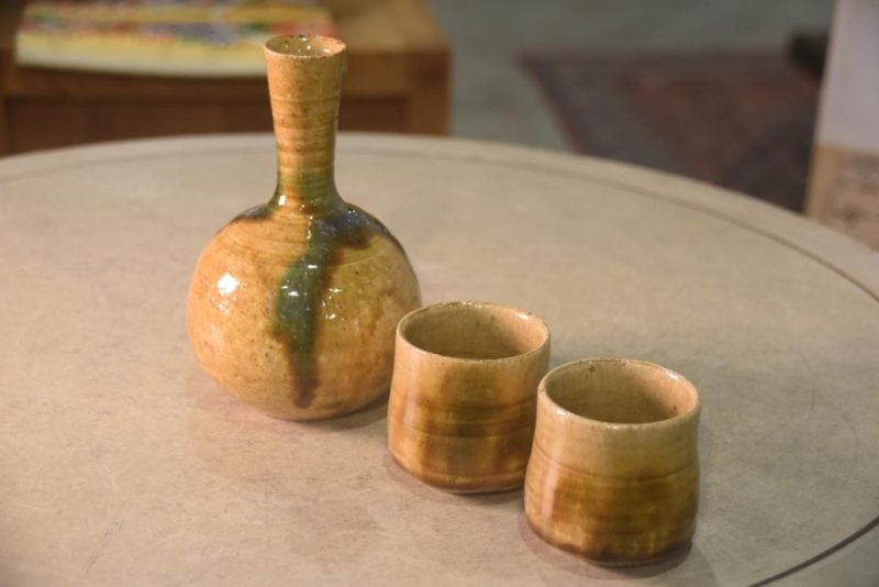 Japanese Pottery Sake Set Height: 160mm - Image 8