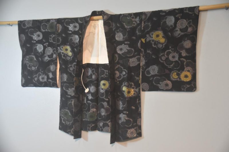 Floral Metallic Thread Vintage Silk Haori - Image 4