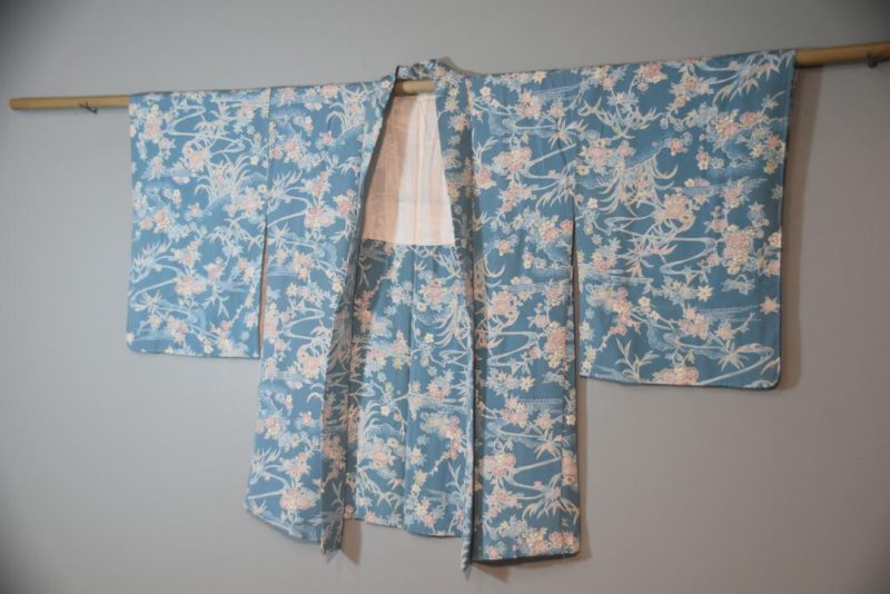 Softly Blue Japanese Vintage Silk Haori Jacket - Image 4
