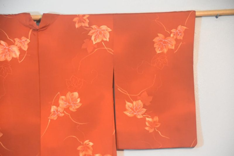 Japanese Silk Vintage Haori Jacket - Image 3