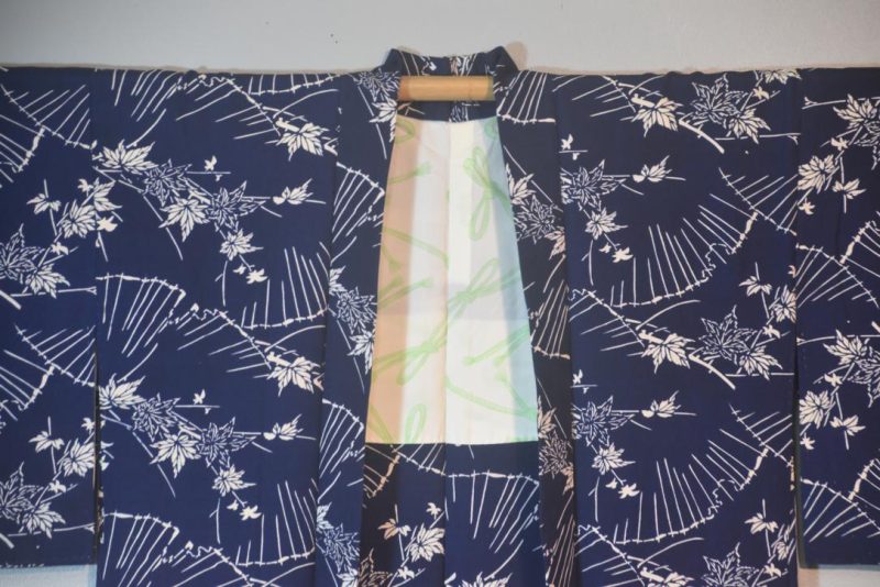 Navy and White Japanese Silk Vintage Haori Jacket - Image 5