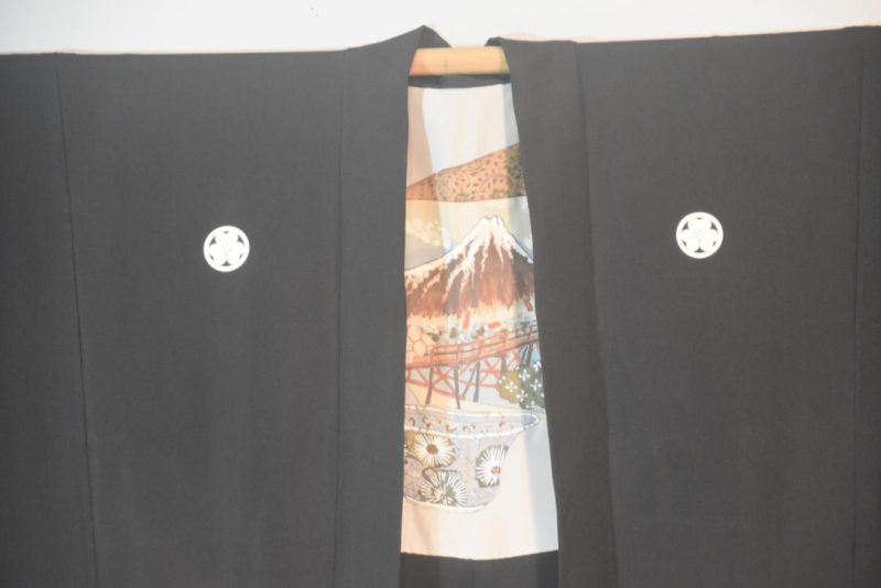 Mt Fuji Vintage Japanese Silk Mans Haori - Image 6