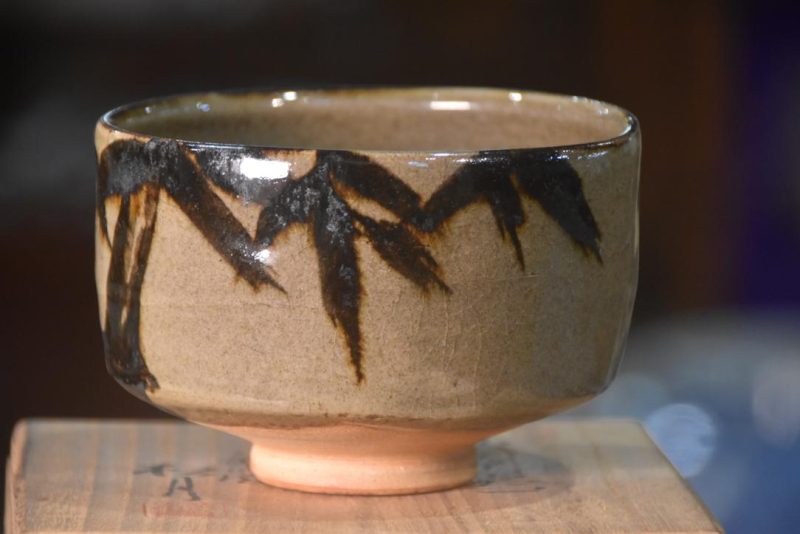 Chawan Tea Bowl in a Wooden box Width:130mm - Image 9