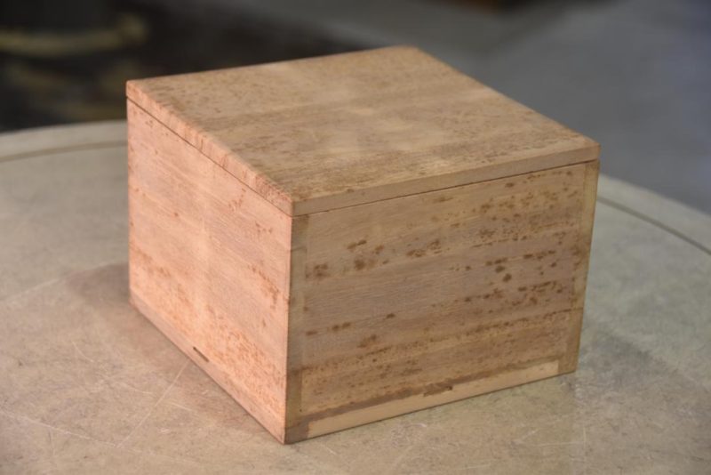Chawan Tea Bowl in a Wooden box Width:120mm - Image 7