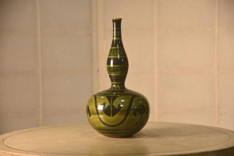 Funky 60-70's Japanese Studio Pottery Vase Height:290mm