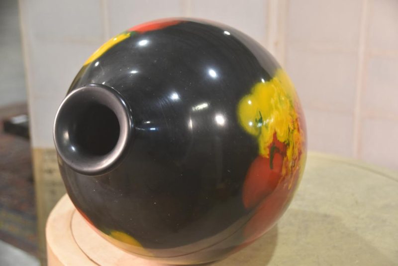 Lacquered Vase Height:450mm - Image 8