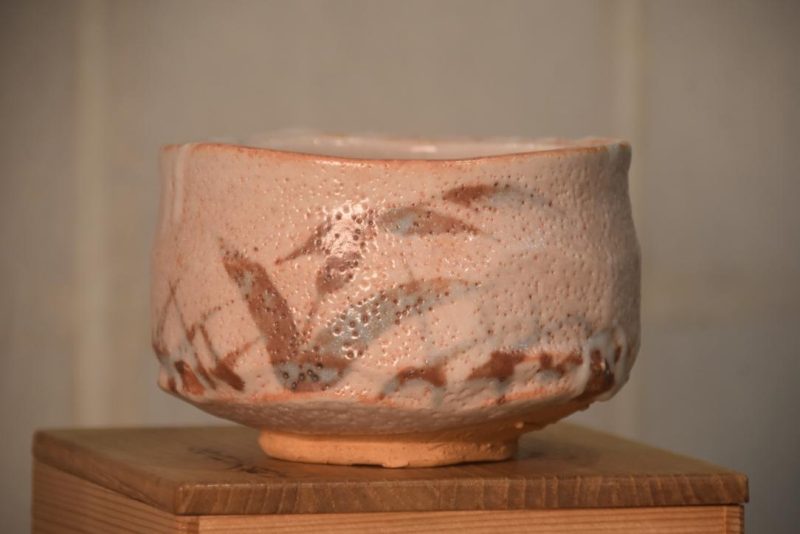 Japanese Shino Pottery Chawan Tea Bowl in a Box Width:120mm - Image 8