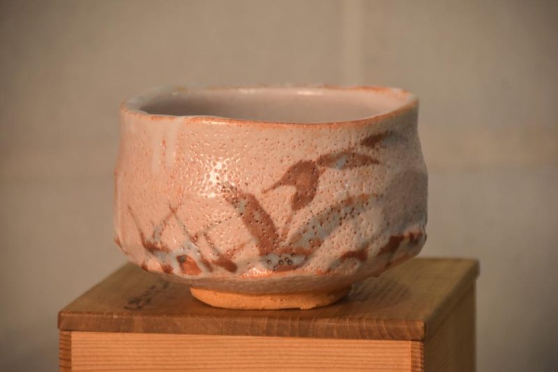 Japanese Shino Pottery Chawan Tea Bowl in a Box Width:120mm