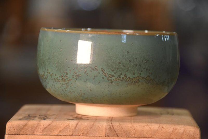 Chawan Tea Bowl in a wooden box Width:116mm - Image 8