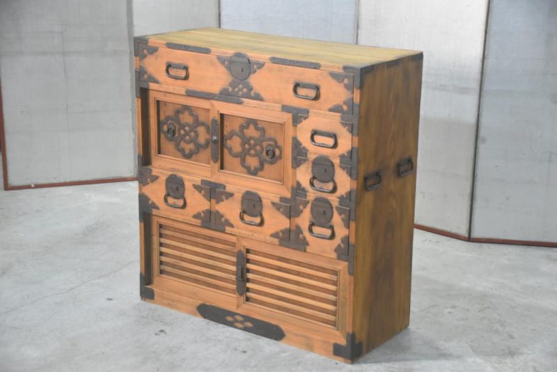 Meiji Period Osaka Region Merchant Chest Width:886mm - Image 9