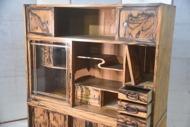 Japanese Cha Dansu Tea Storage and Display Chest Width:1050mm - Image 11