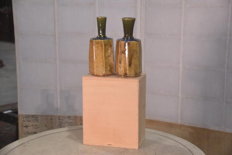 Pottery Sake Bottles Boxed Set - Image 6