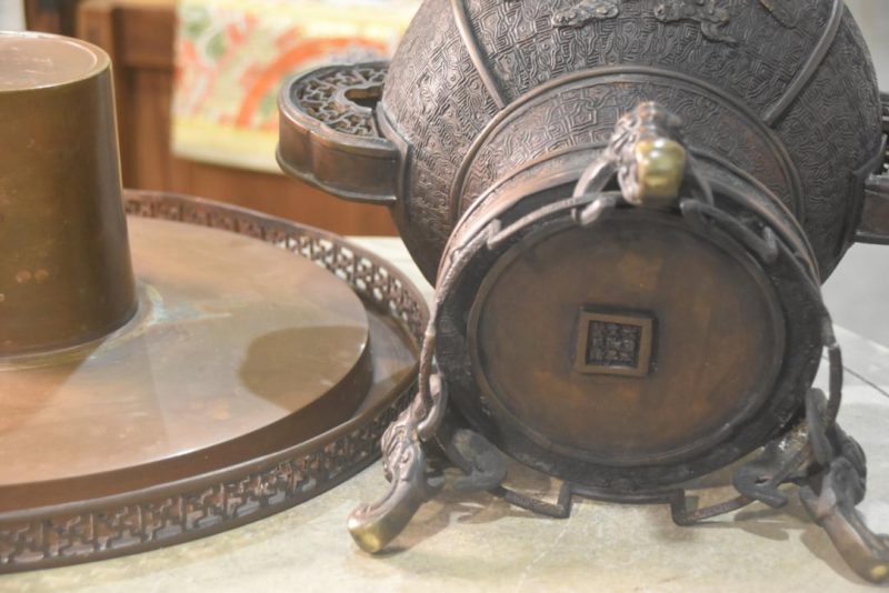 Bronze Usubata Vase Width:360mm - Image 3