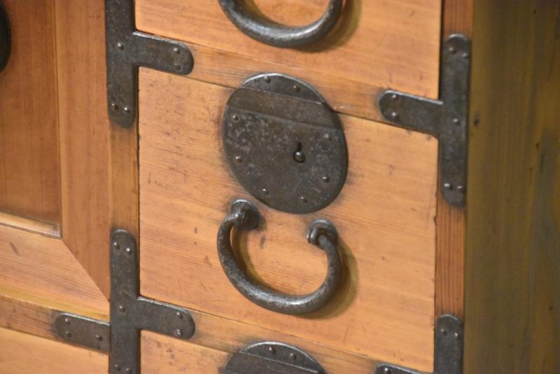 Meiji Period Osaka Region Merchant Chest Width900mm - Image 2