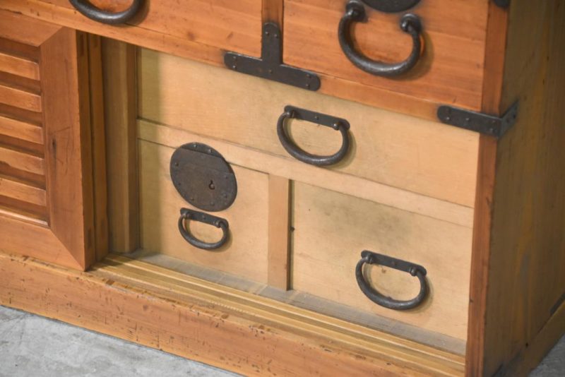 Meiji Period Osaka Region Merchant Chest Width900mm - Image 8