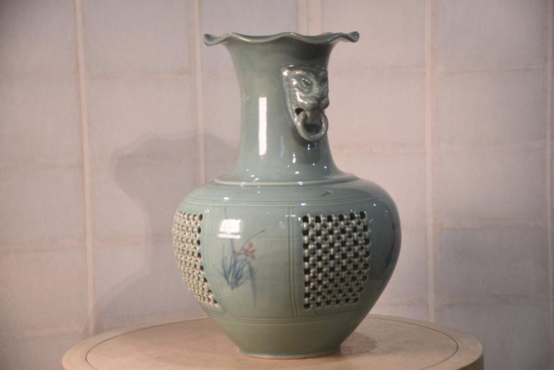 Korean Celadon Vase Width:350mm - Image 7