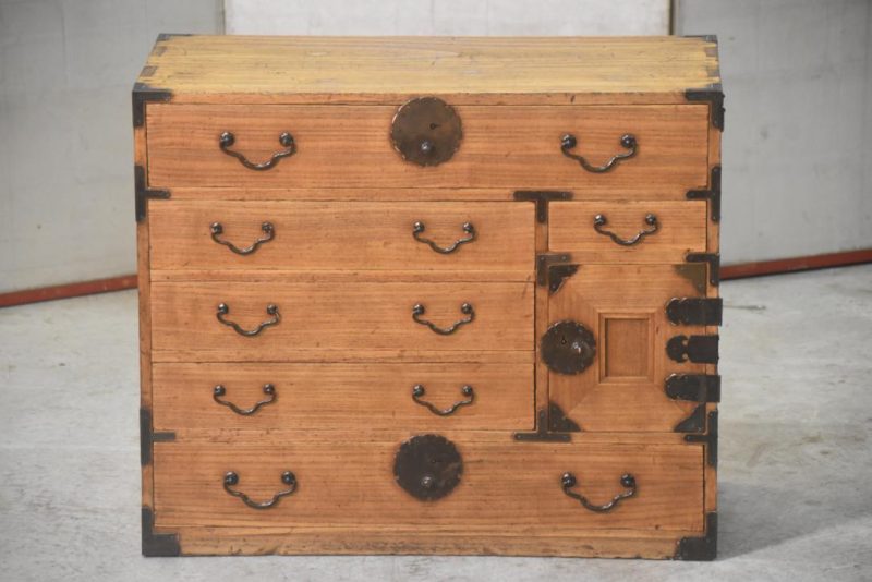 Antique Kodansu is a Small Chest Width:620mm - Image 10