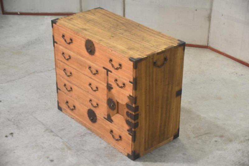 Antique Kodansu is a Small Chest Width:620mm - Image 9