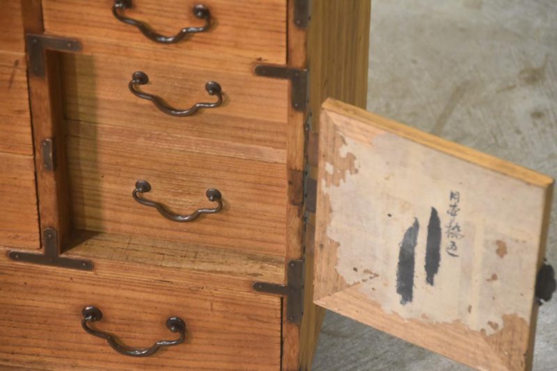 Antique Kodansu is a Small Chest Width:620mm - Image 6