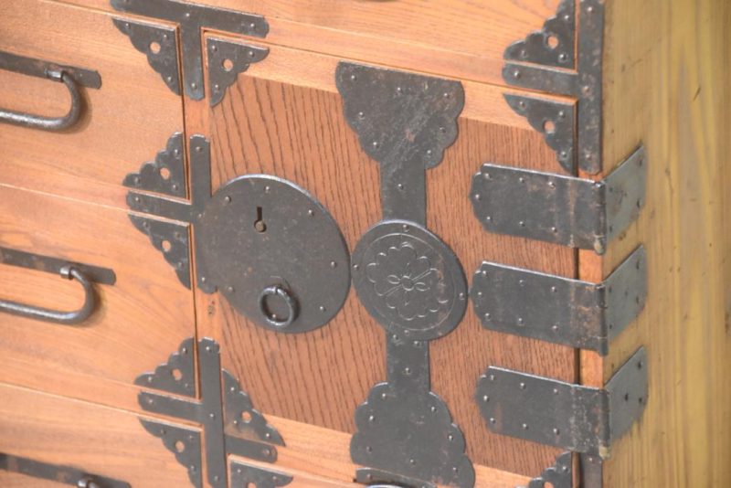 Antique Kodansu is a Small Chest Width:610mm - Image 7