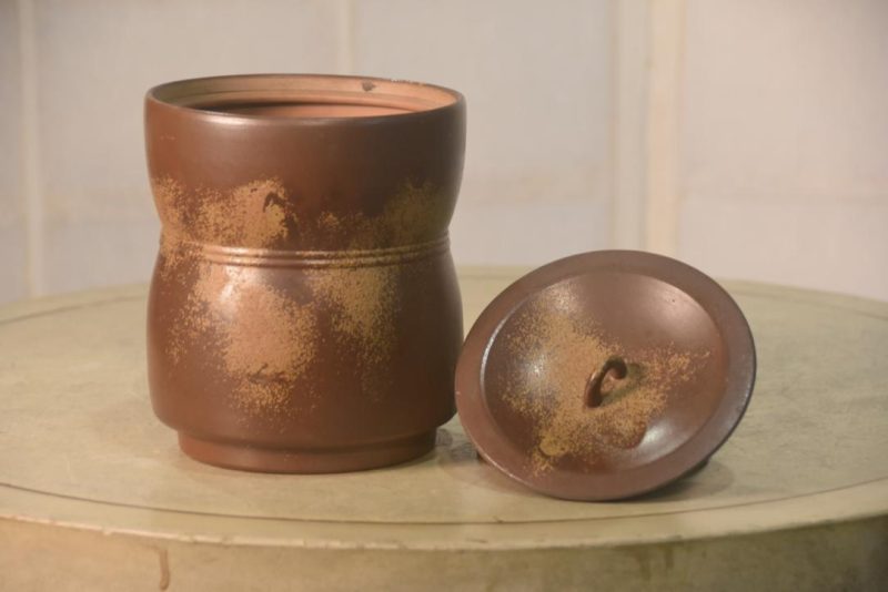 Japanese Bizen Mizuzashi Urn Width:140mm - Image 7