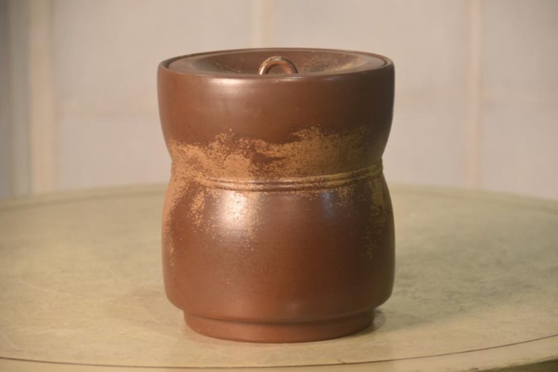 Japanese Bizen Mizuzashi Urn Width:140mm - Image 3