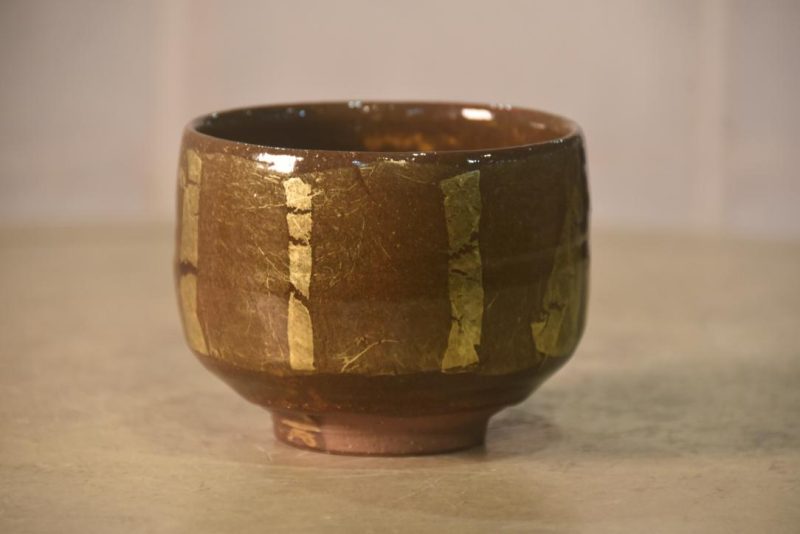 Chawan Tea Bowl in a Wooden box Width:110mm - Image 6