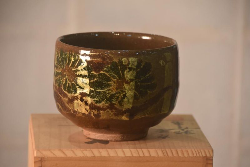 Chawan Tea Bowl in a Wooden box Width:110mm - Image 7