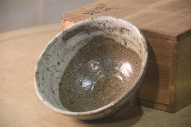 Chawan Tea Bowl in a Wooden box Width:140mm - Image 4