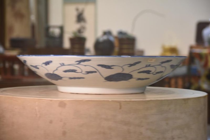 Blue and White Porcelain Bowl/Plate with Kintsuji Repair Width:470mm - Image 3