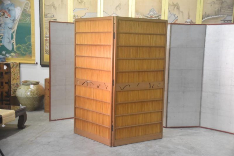 A Pair of Japanese Summer Doors (Hinged together) Width:1770mm - Image 4