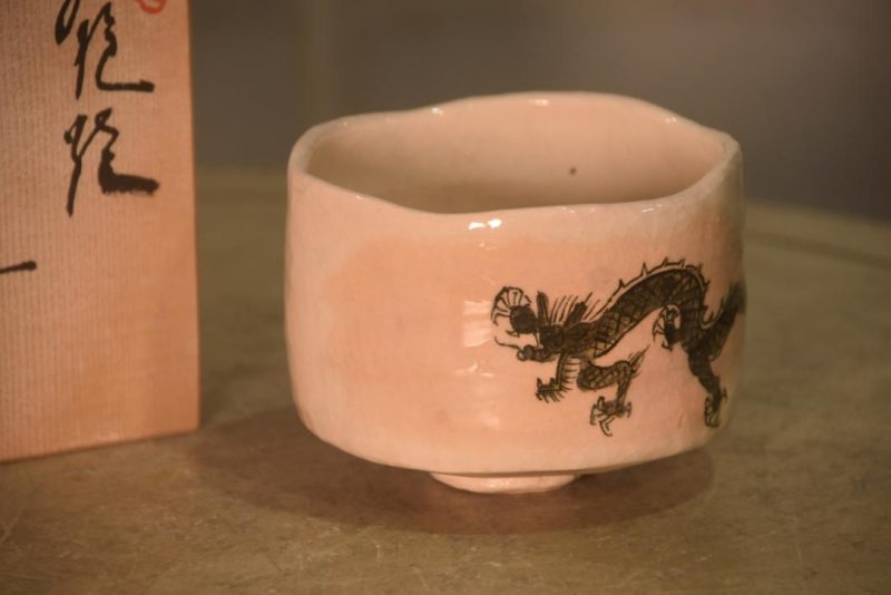 Dragon Chawan Tea Bowl in a Wooden box Width:130mm - Image 2