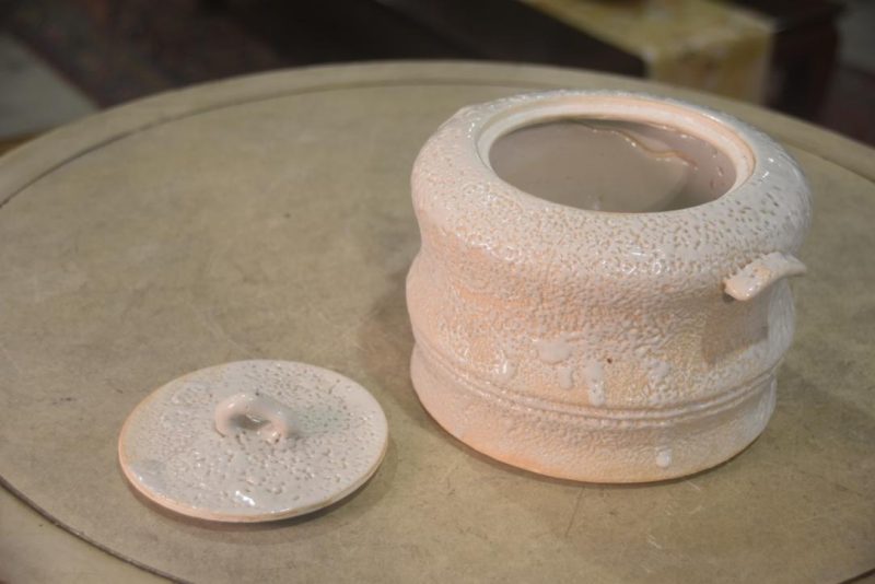 Shino Pottery Mizuzashi Width:190mm - Image 5