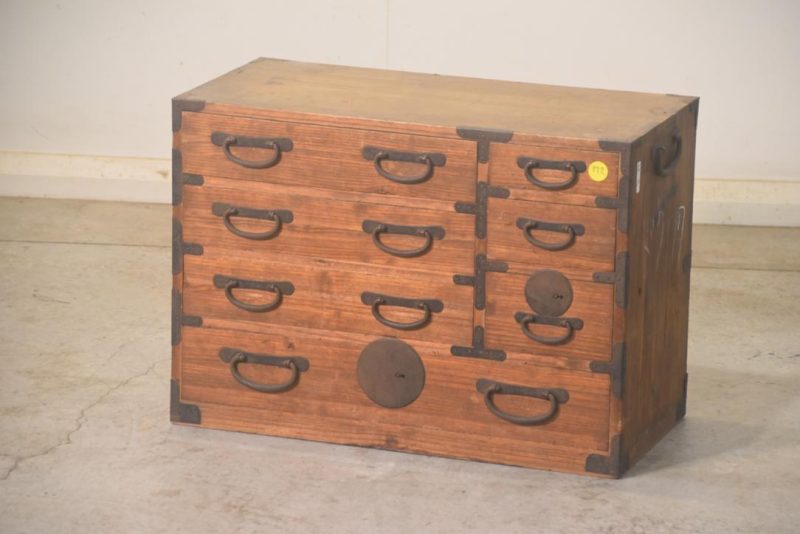 Ko Dansu Small Chest Width:600mm