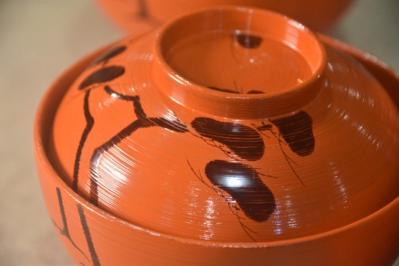 Set of 5 Japanese Lacquered Wood Miso Bowls - Image 9