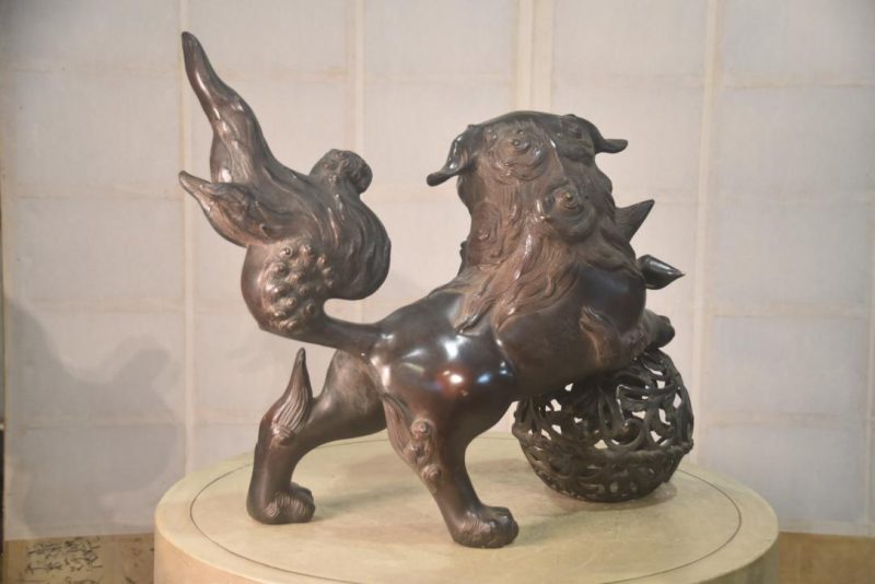 Japanese Cast Bronze Lion Dog Shishi Width:520mm - Image 4