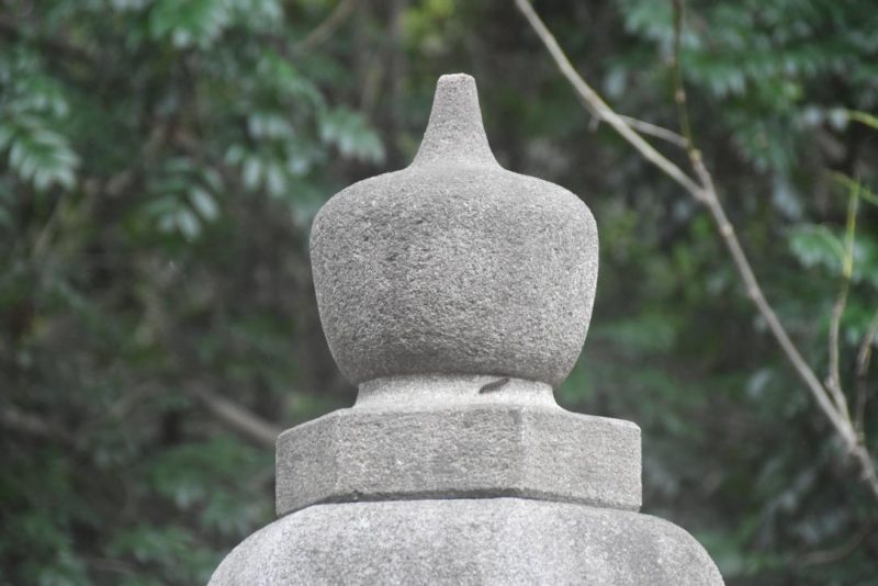 Rare Antique Granite Garden Lantern Height:2500mm - Image 2