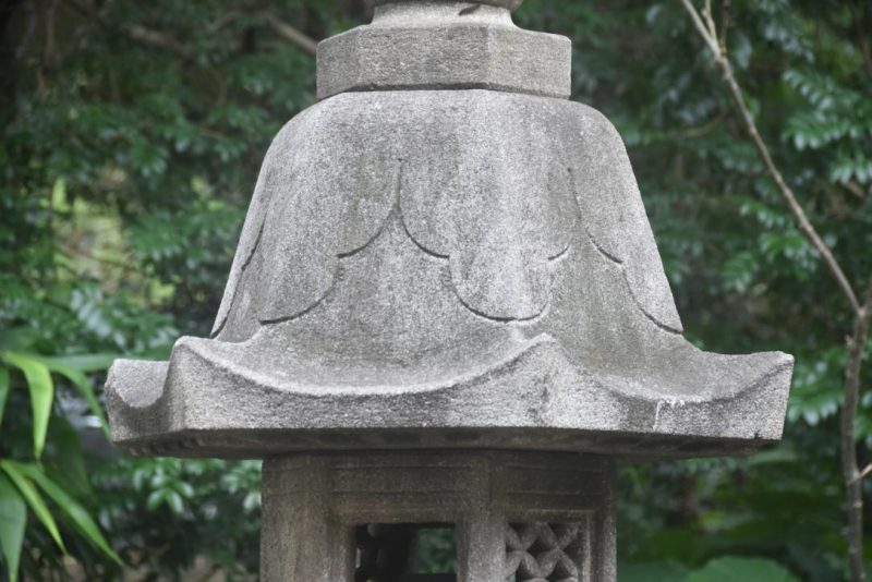 Rare Antique Granite Garden Lantern Height:2500mm - Image 12