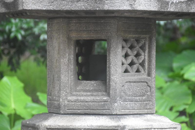 Rare Antique Granite Garden Lantern Height:2500mm - Image 10