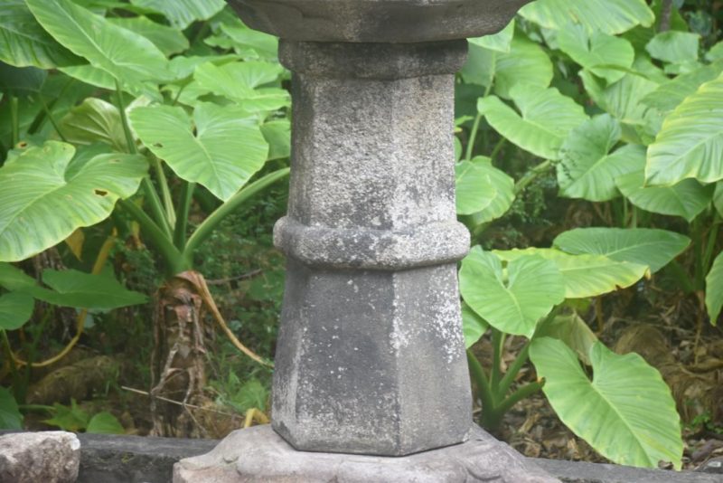 Rare Antique Granite Garden Lantern Height:2500mm - Image 9